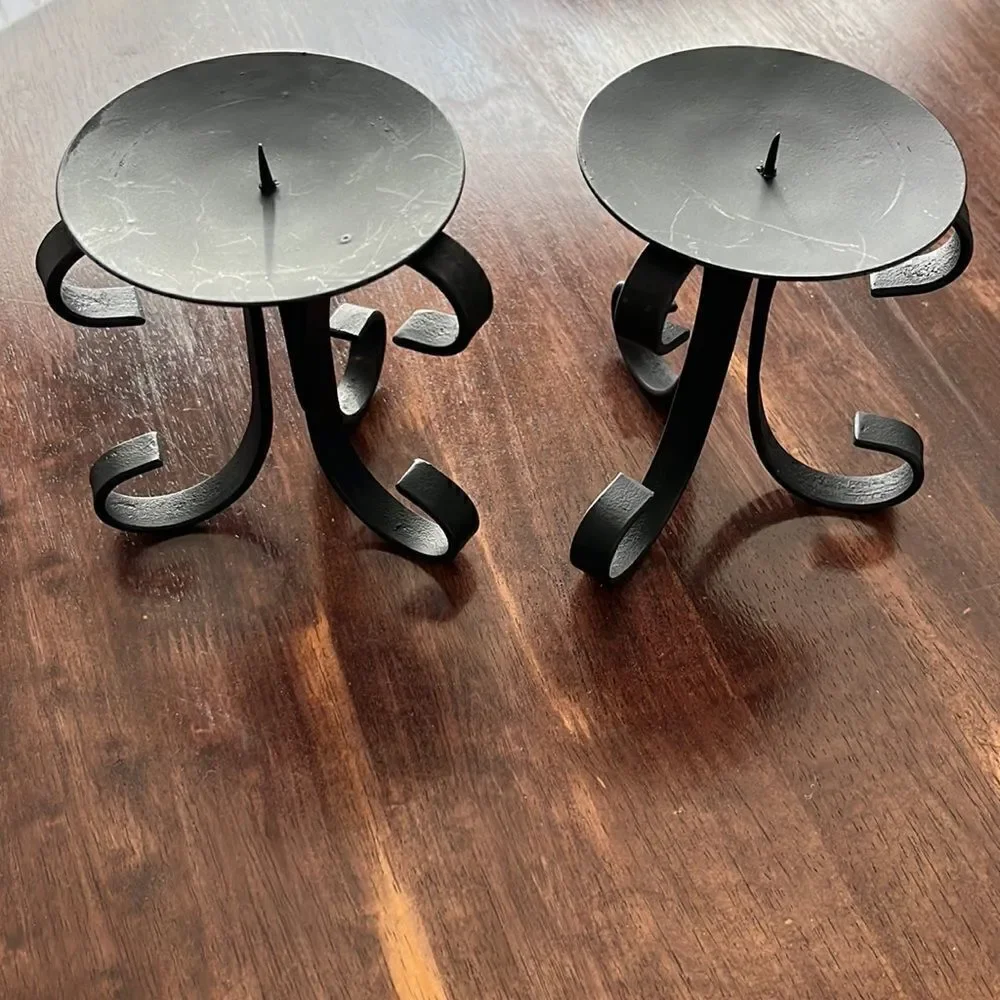 Source Unknown gently used